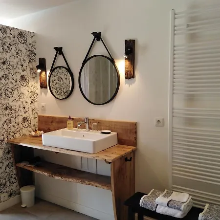 A Deux Pas De St Cirq Lapopie, La Du 